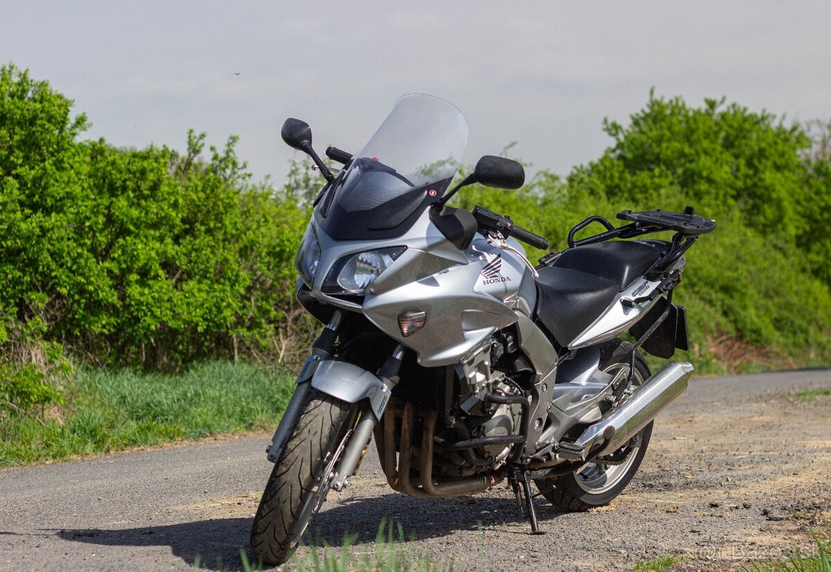 Predám Honda CBF 1000 A - nová STK