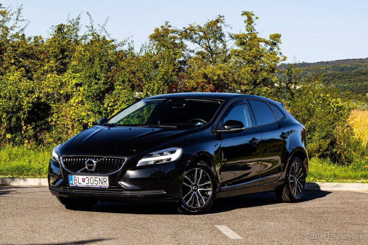 Volvo V40 D3 2.0L 150k Momentum