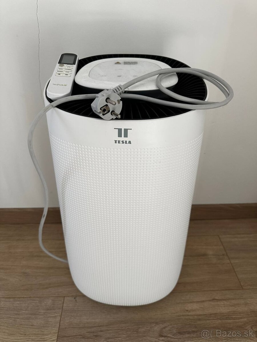 Odvlhčovač vzduchu Tesla Smart Dehumidifier XL