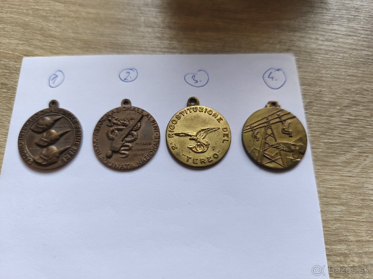 Talianske pamätné medaile