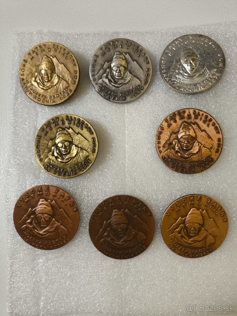 Odznaky • Memoriál • Psotka