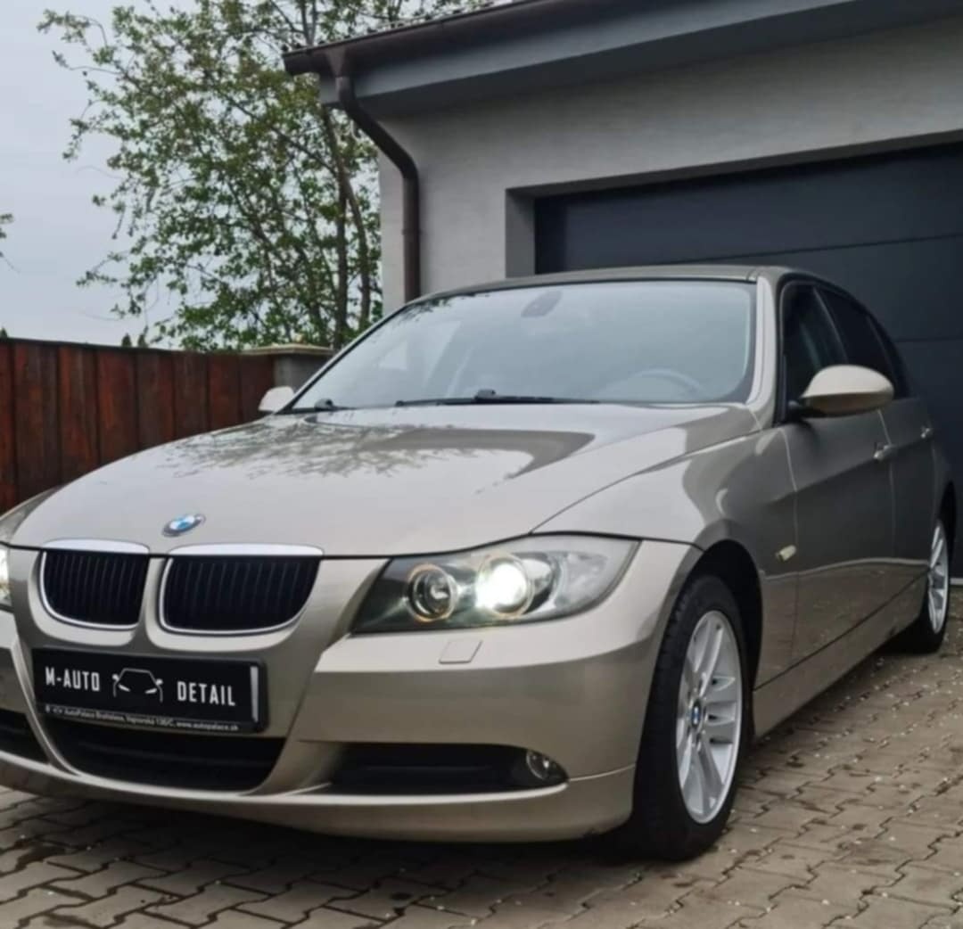 BMW 318i