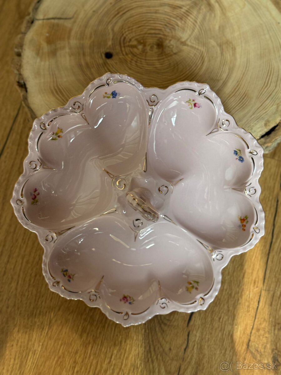 Kabaret H&C, Lenka- ružový porcelán