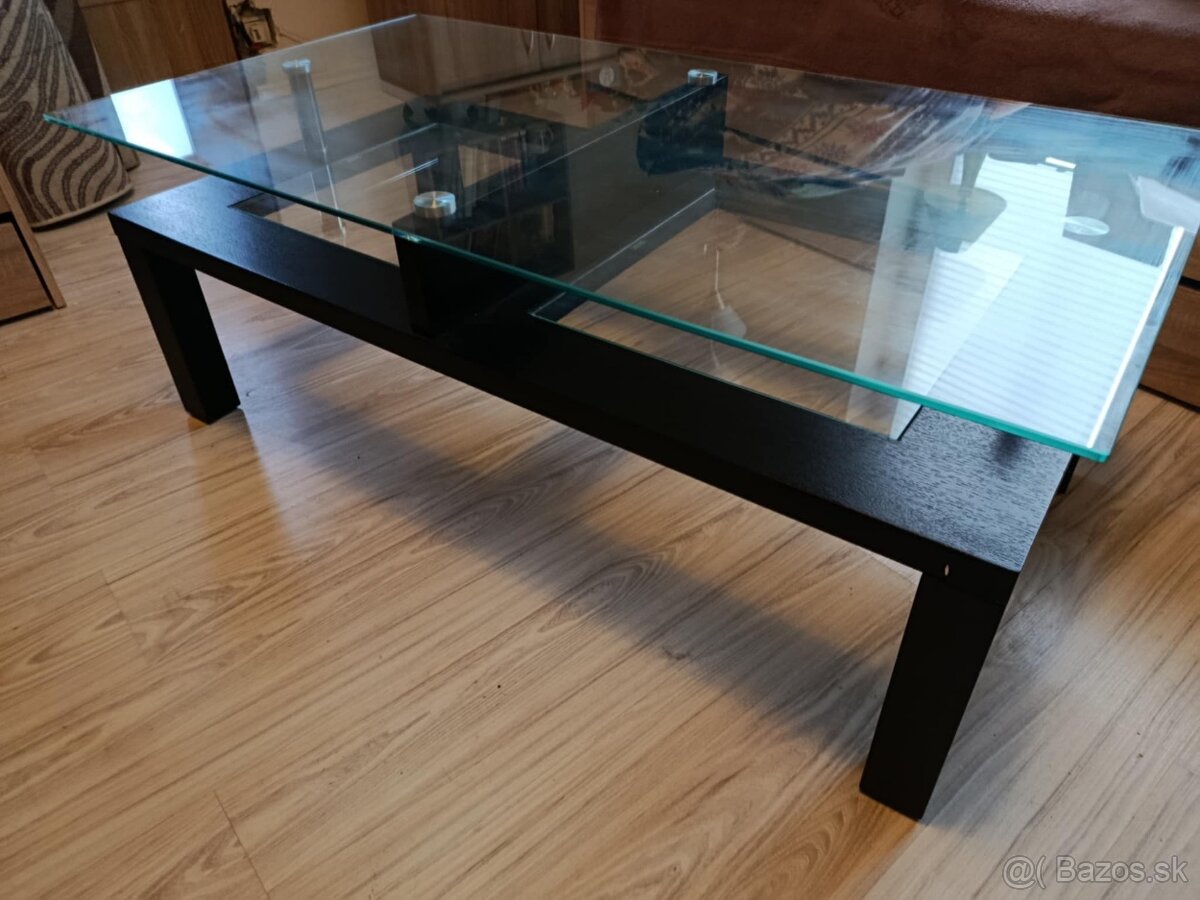 Konferenčný stolík