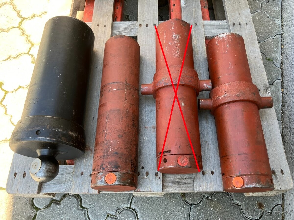 Kyper majler a hydraulický piest na vlečku original ČSSR