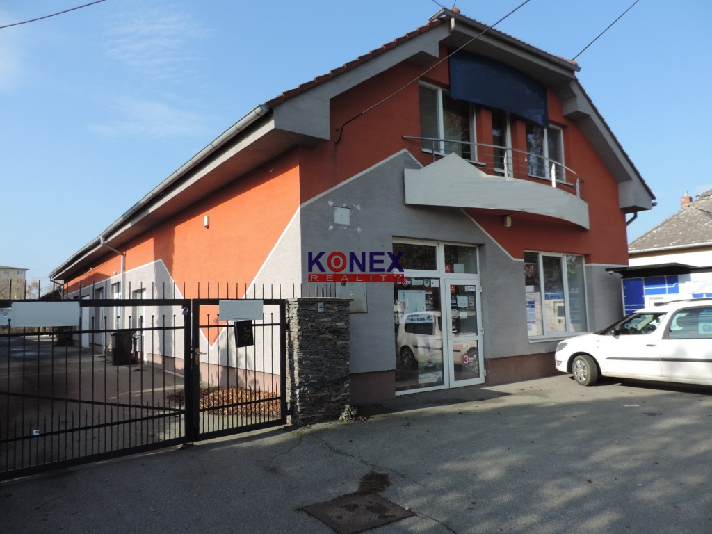 NA PREDAJ / PRENÁJOM Prevádzková budova s pozemkom - Trebiš