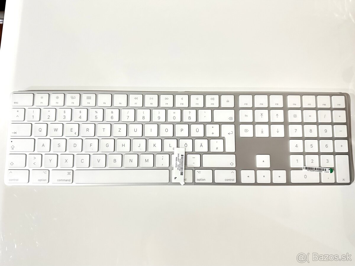 Apple Magic Keyboard with Numeric Keypad - German