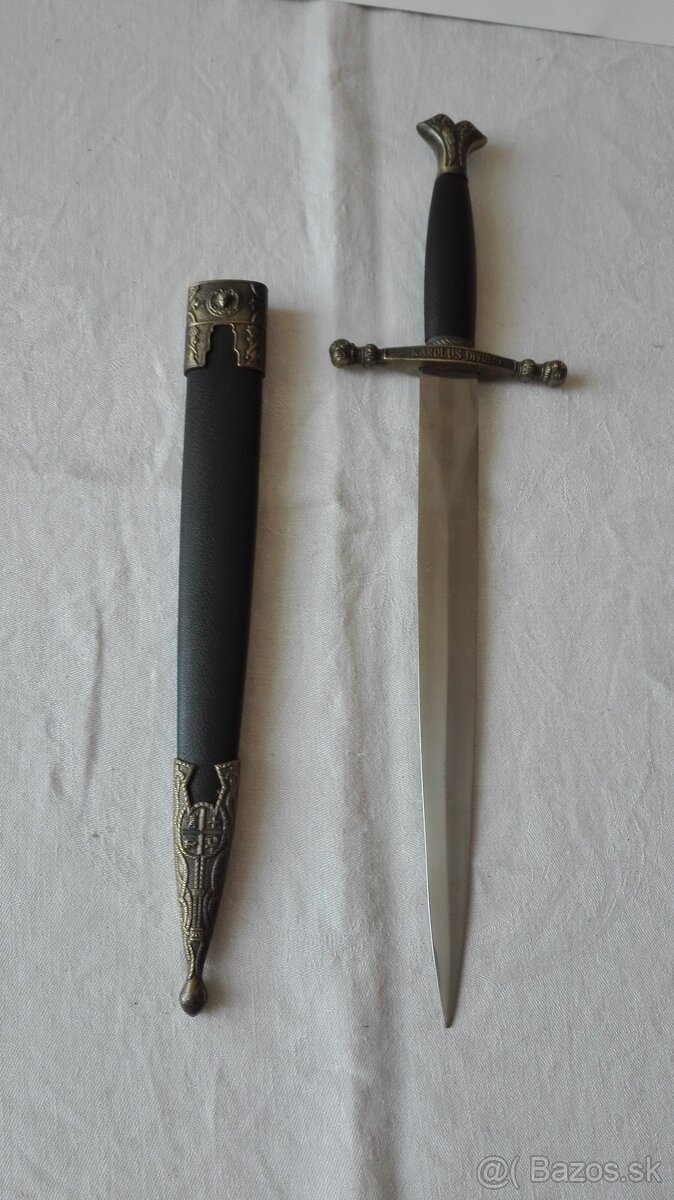 Dýka-replika-Karel V. (Carolus Divus)