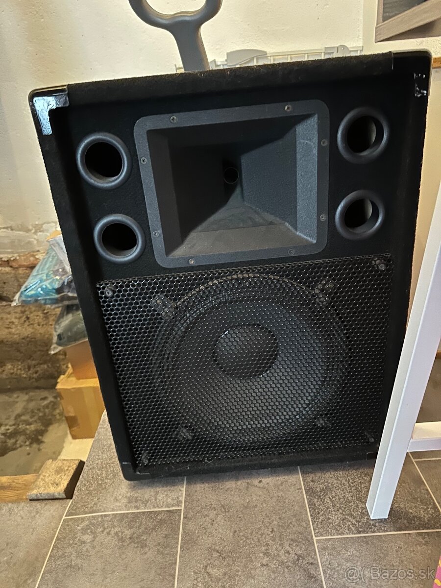 Electro Voice bedňa 200w