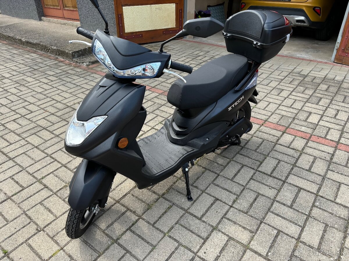 Elektricky skuter Z-TECH