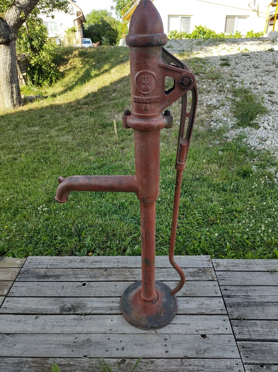 Ručná pumpa na vodu Štandard