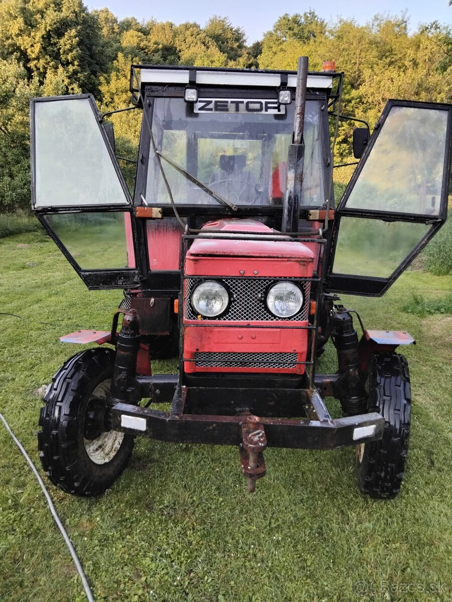 Zetor 6911