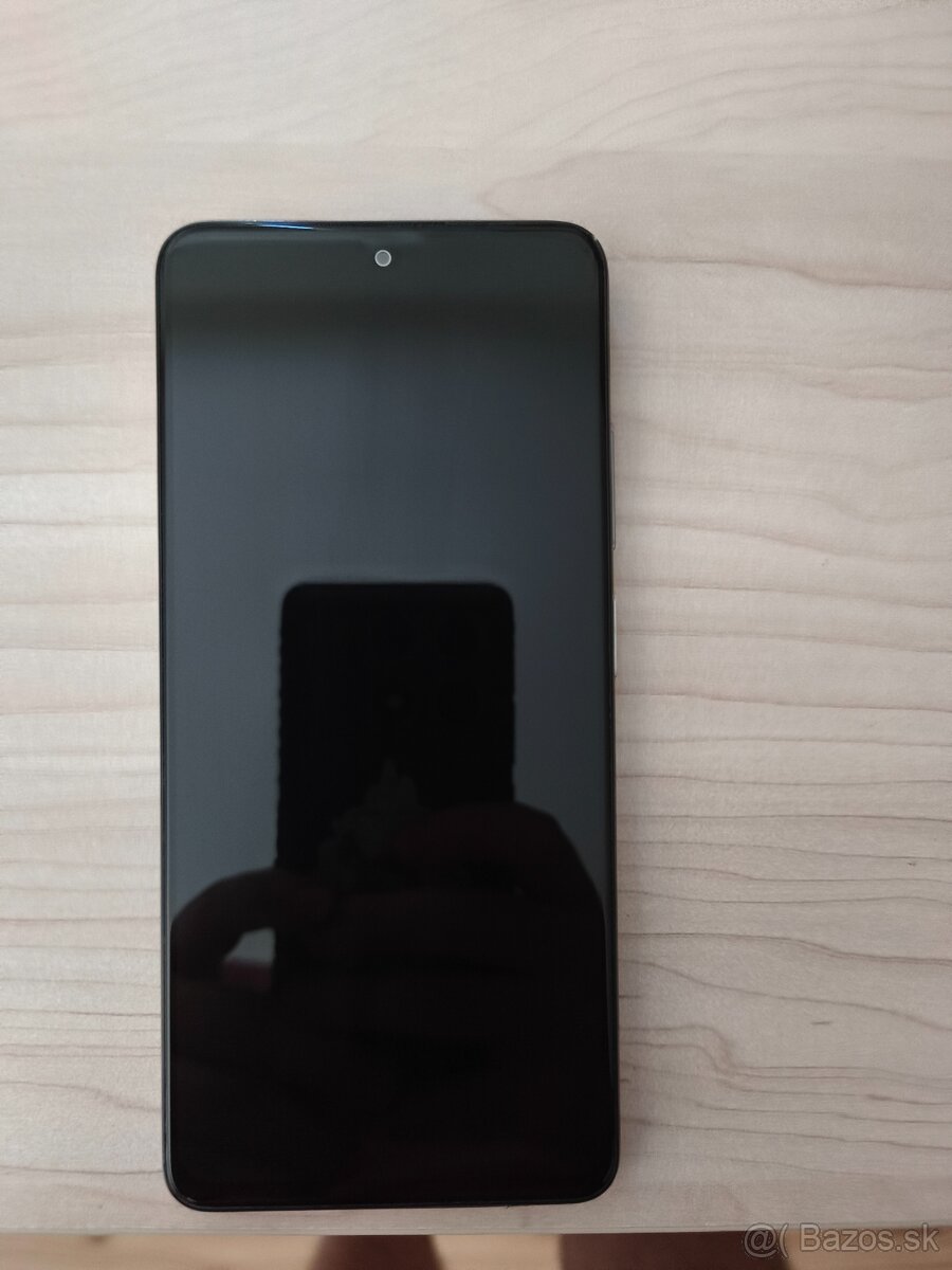 Predám Xiaomi Redmi Note 11 Pro