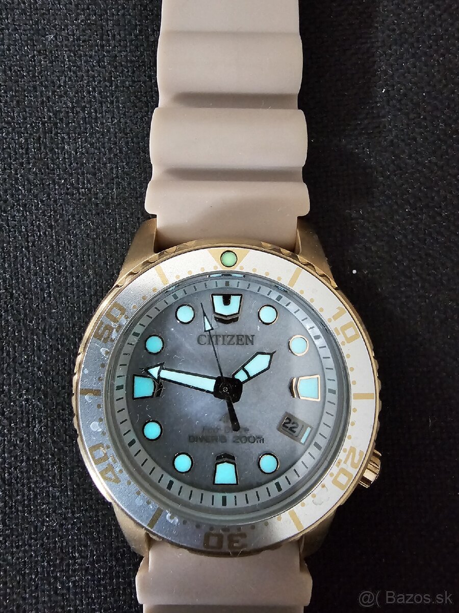 Predam damske hodinky Citizen Promaster