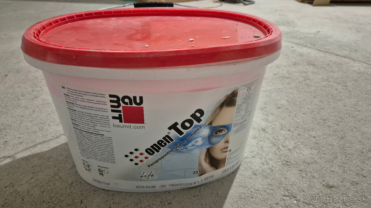 Biela Fasadna omietka Baumit OpenTop