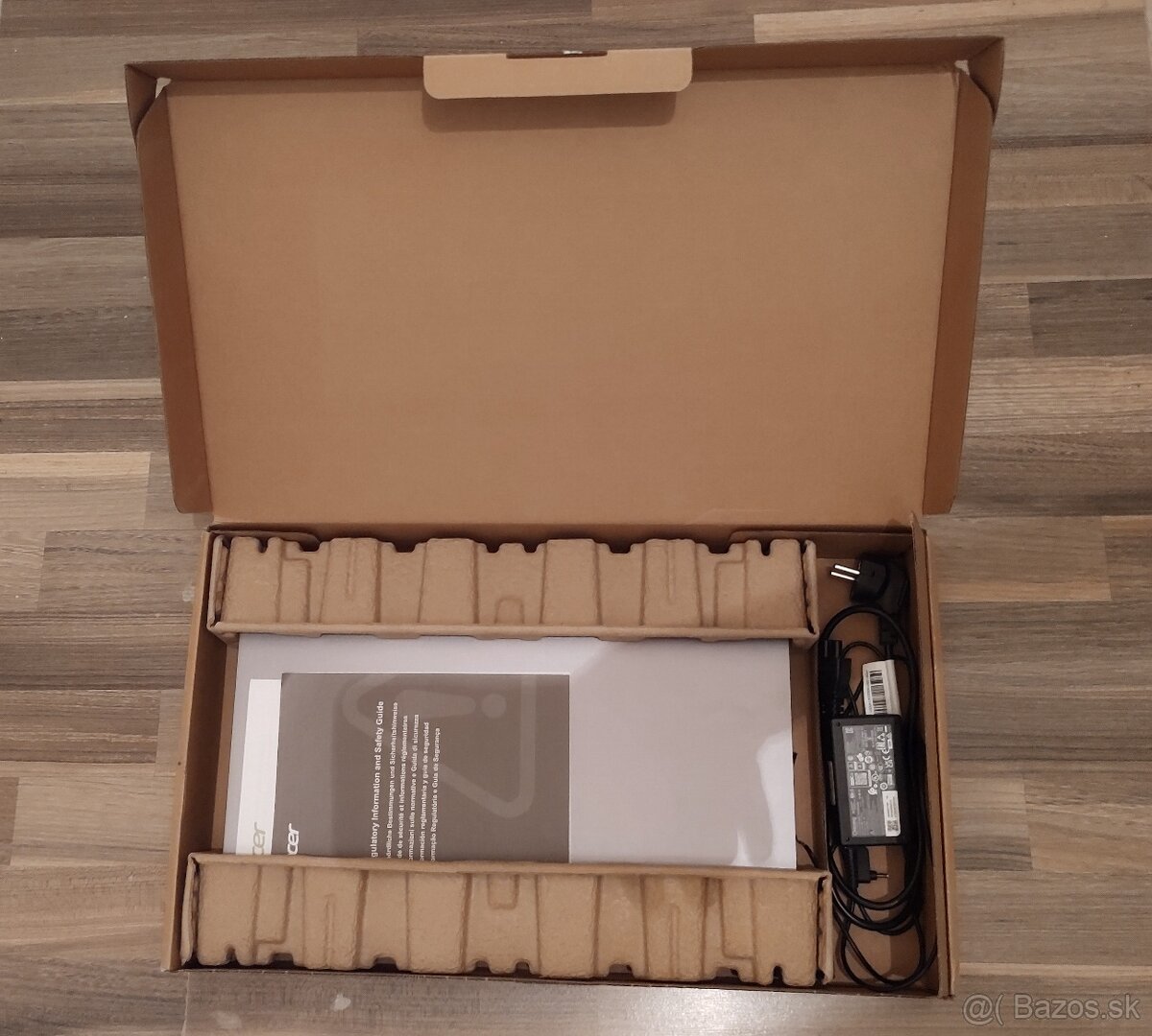17.3" - 120U intel 14.gen - 16GB LPDDR5 - 512GB