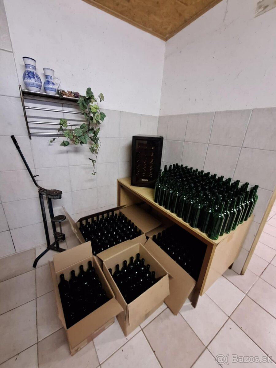 Predám vínové fľaše