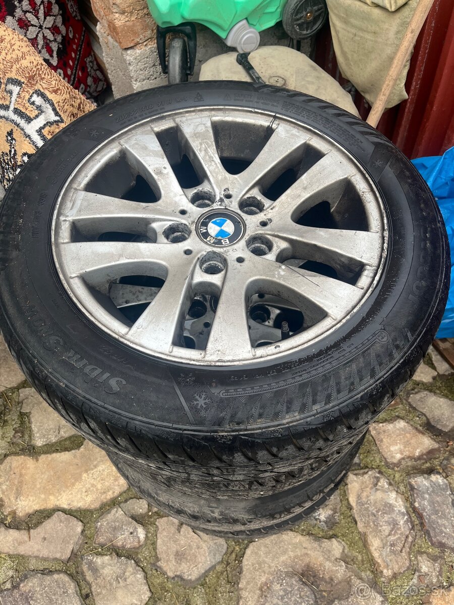 Predam elektrony 205/55r16 zimne