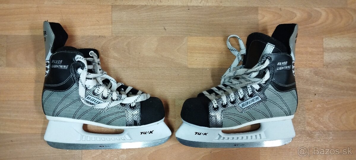 Predám det.hokejové korčule BAUER SUPREME EU-37,5.