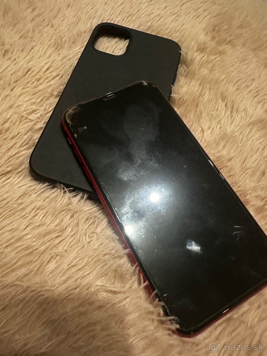 iPhone 11 - zablokovany icloud