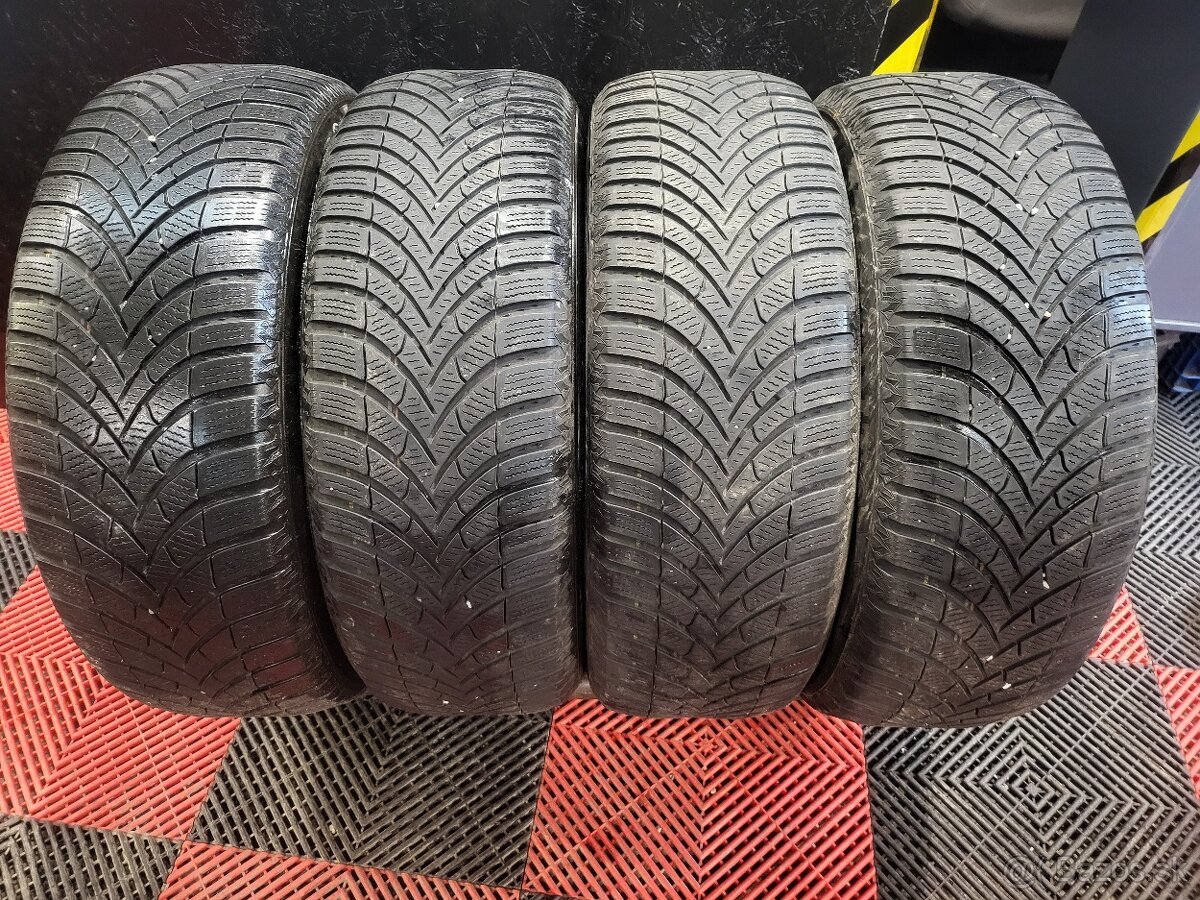 225/60 R18 Semperit zimne pneumatiky