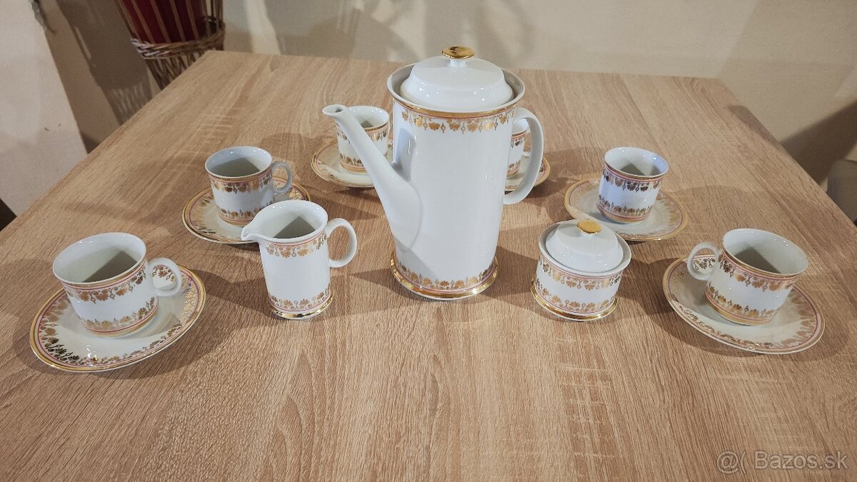 Krásna sada na kávu