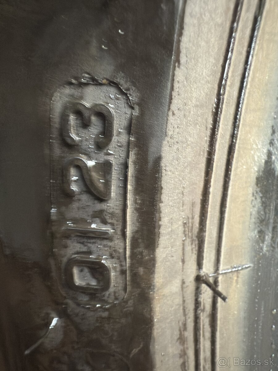 Bridgestone 215/55/ r18