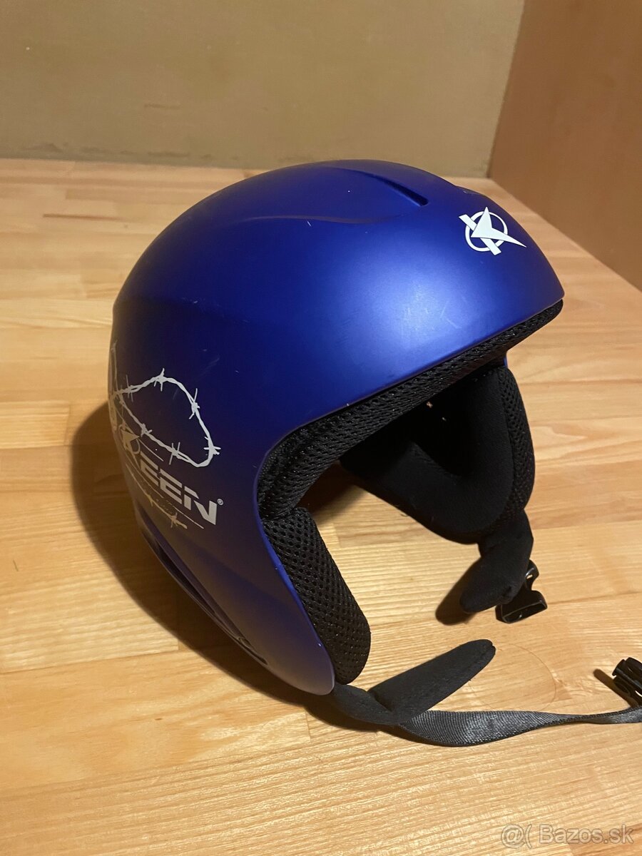 Lyžiarska prilba / helma