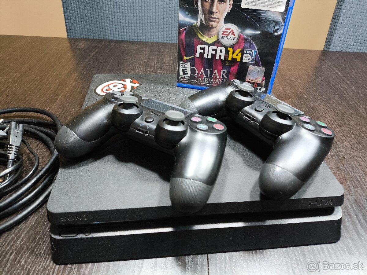 Sony PlayStation 4 slim + 2 ovládače