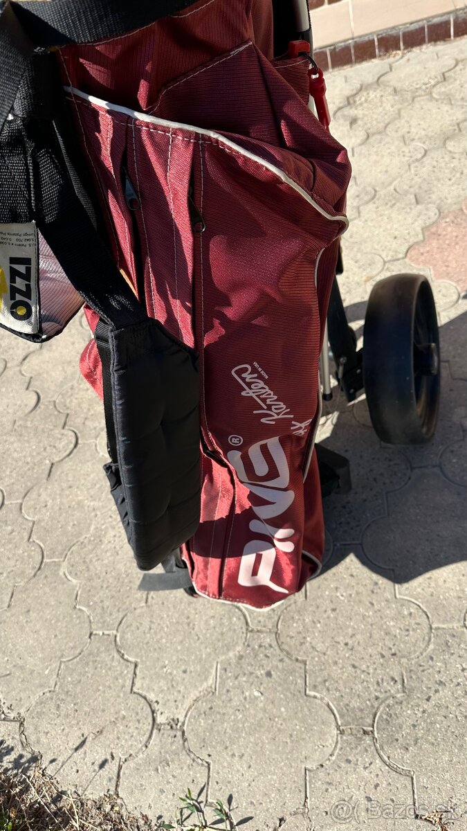 Predam Golfovy set z Vozikom .