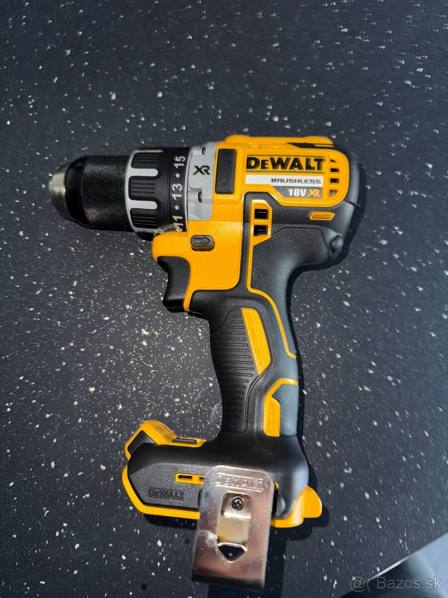 Dewalt akú uťahovačka