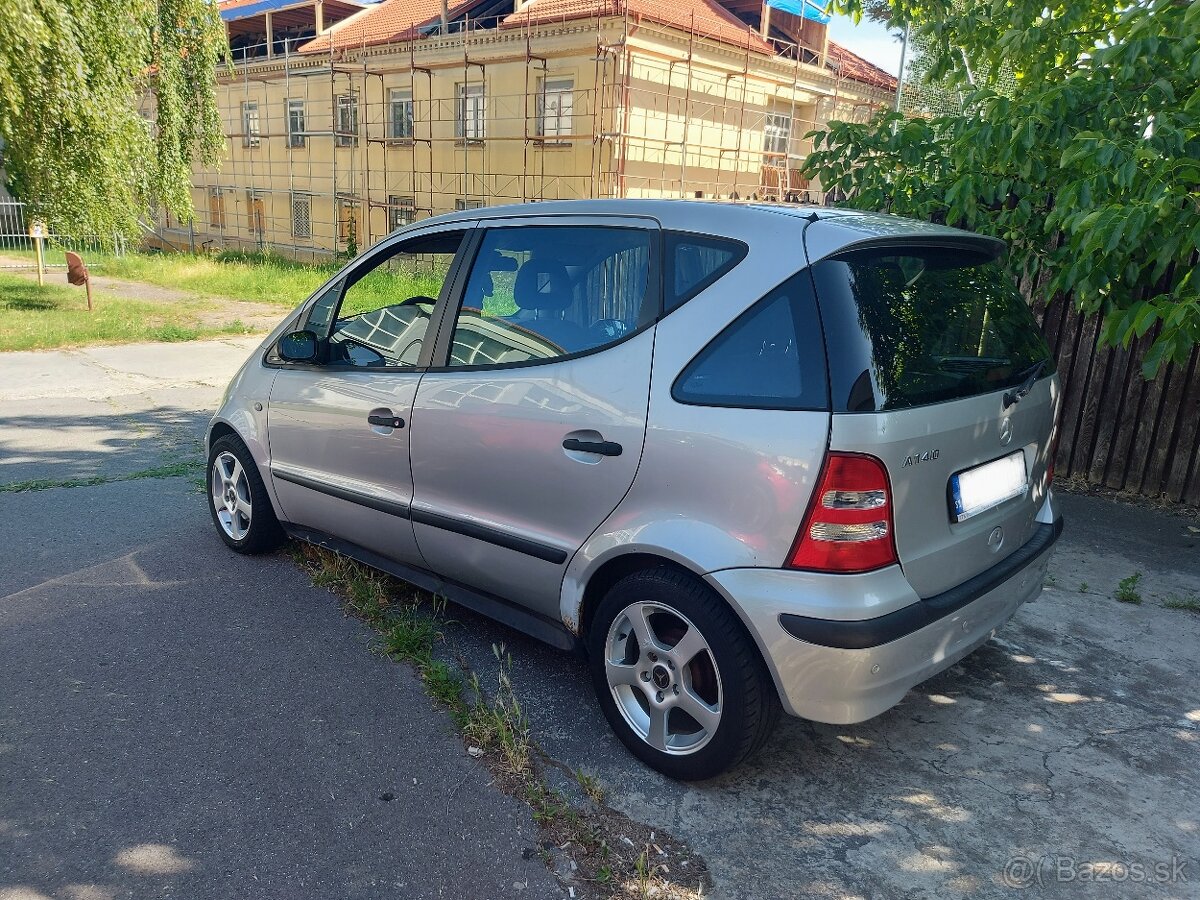 Predám