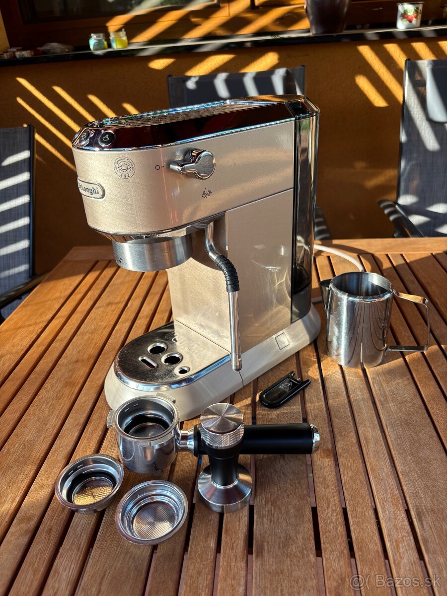 Delonghi Dedica Arte EC885