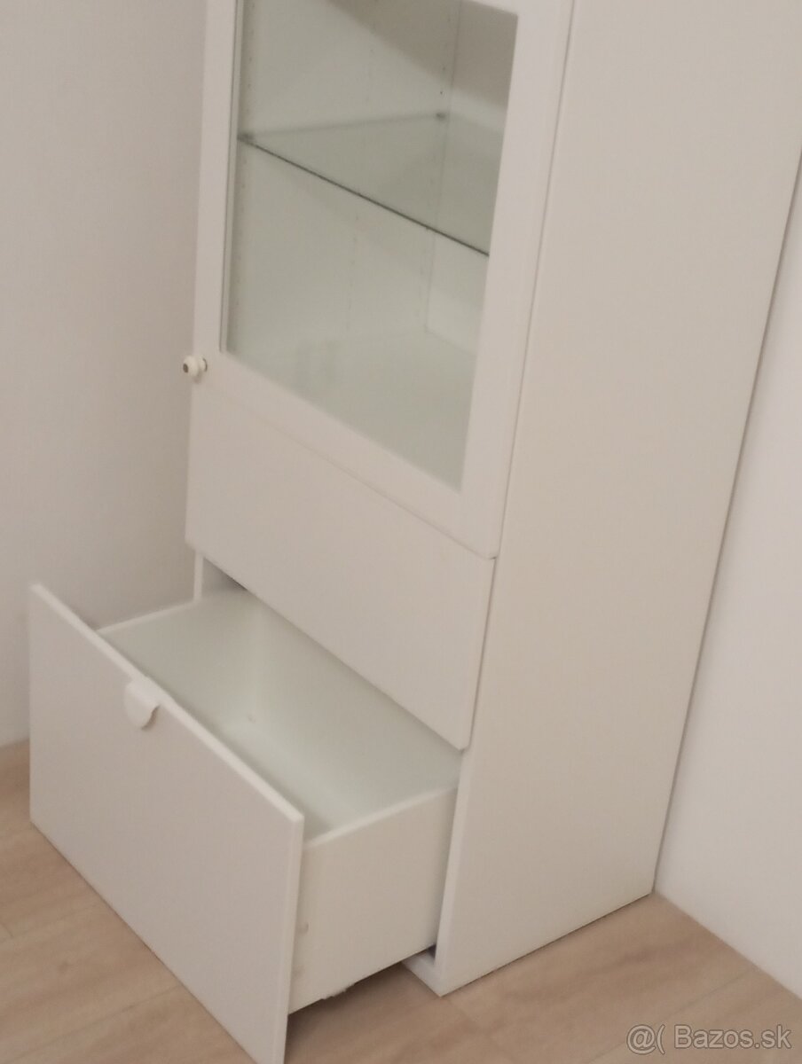 Ikea Besta . skriňa TOP STAV