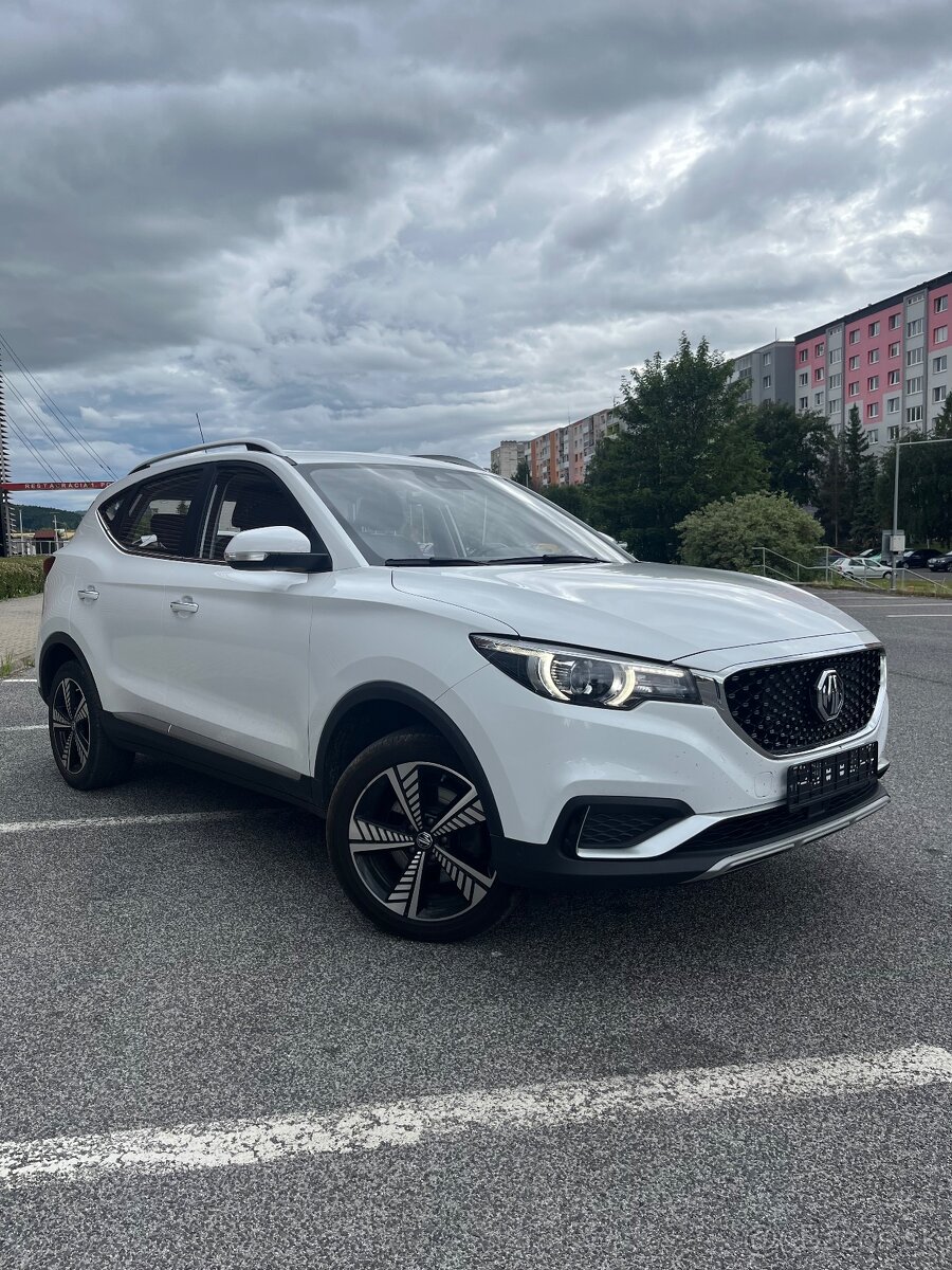 MG ZS EV 2021 44,5kwh batéria