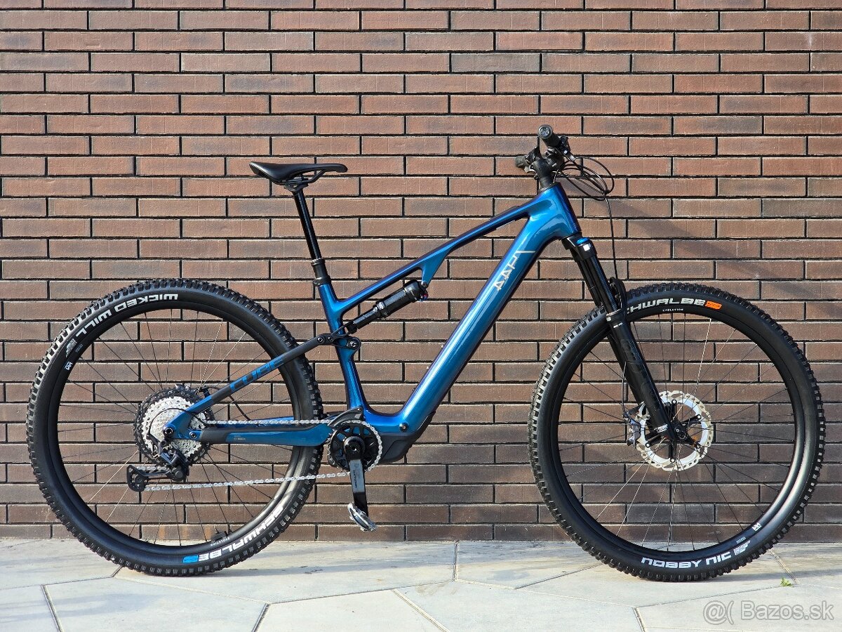 celoodpružený ebike Cube Stereo AMS 29" 17kg