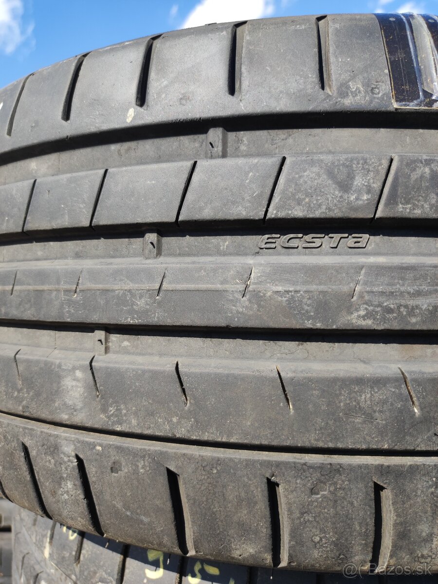 235/40R18 2ks super stav