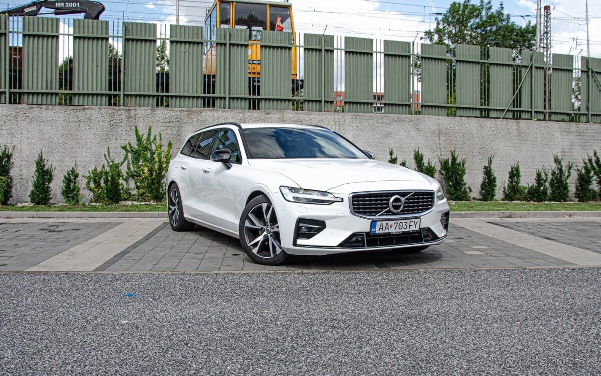 Volvo V60 D4 R-Design A/T