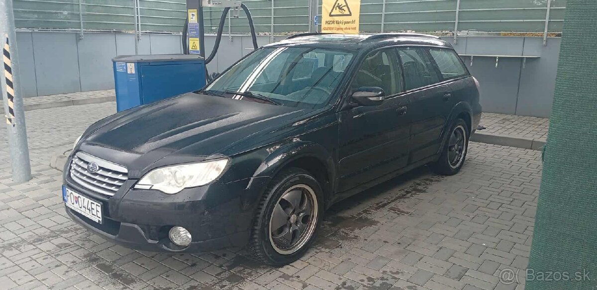 Predám Subaru OutBack 2.5 LPG 4x4