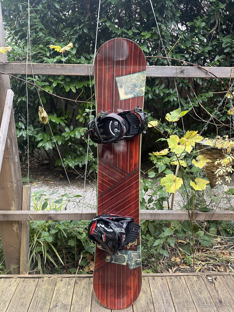 SNOWBOARD RIDE A VIAZANIE NIDEKER