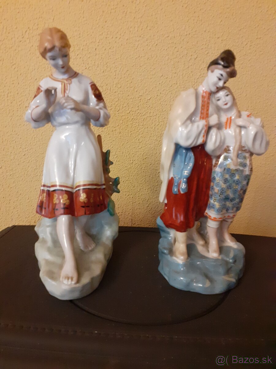 Stare keramicke sosky.