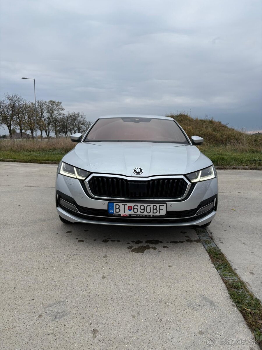 Predam Škoda octavia IV 2.0 TDI 2021