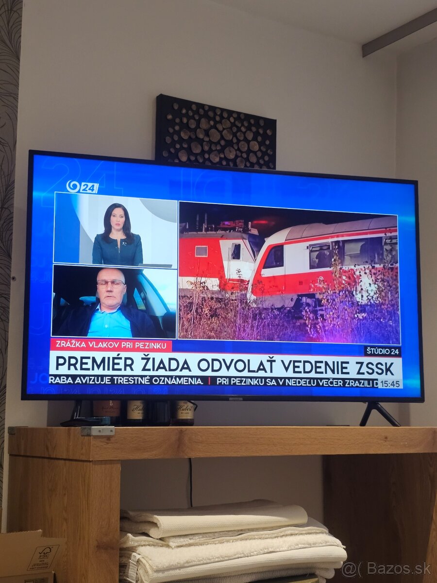 Predám TV SAMSUNG 4K UHD Smart