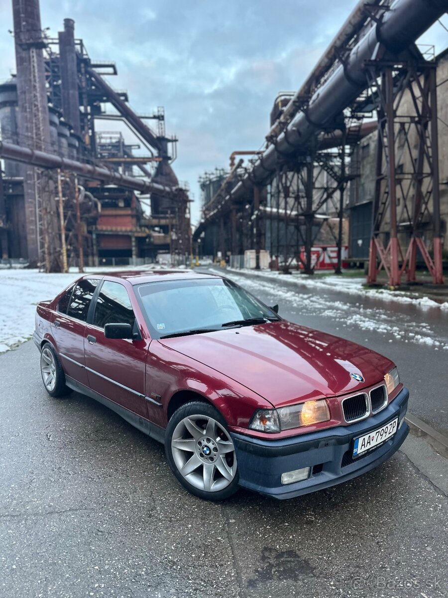 BMW e36 318i