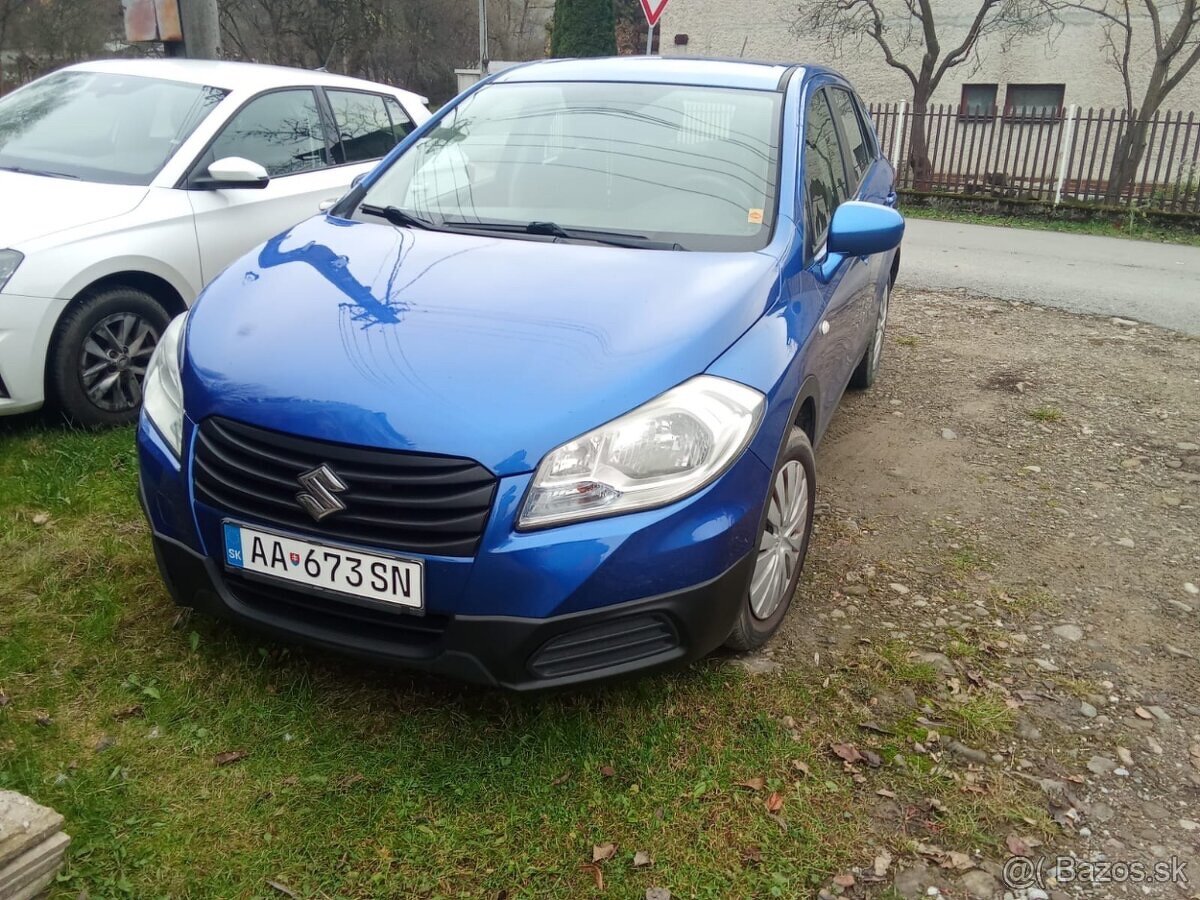 Predam auto zn. SUZUKI Sx4 S-CROSS