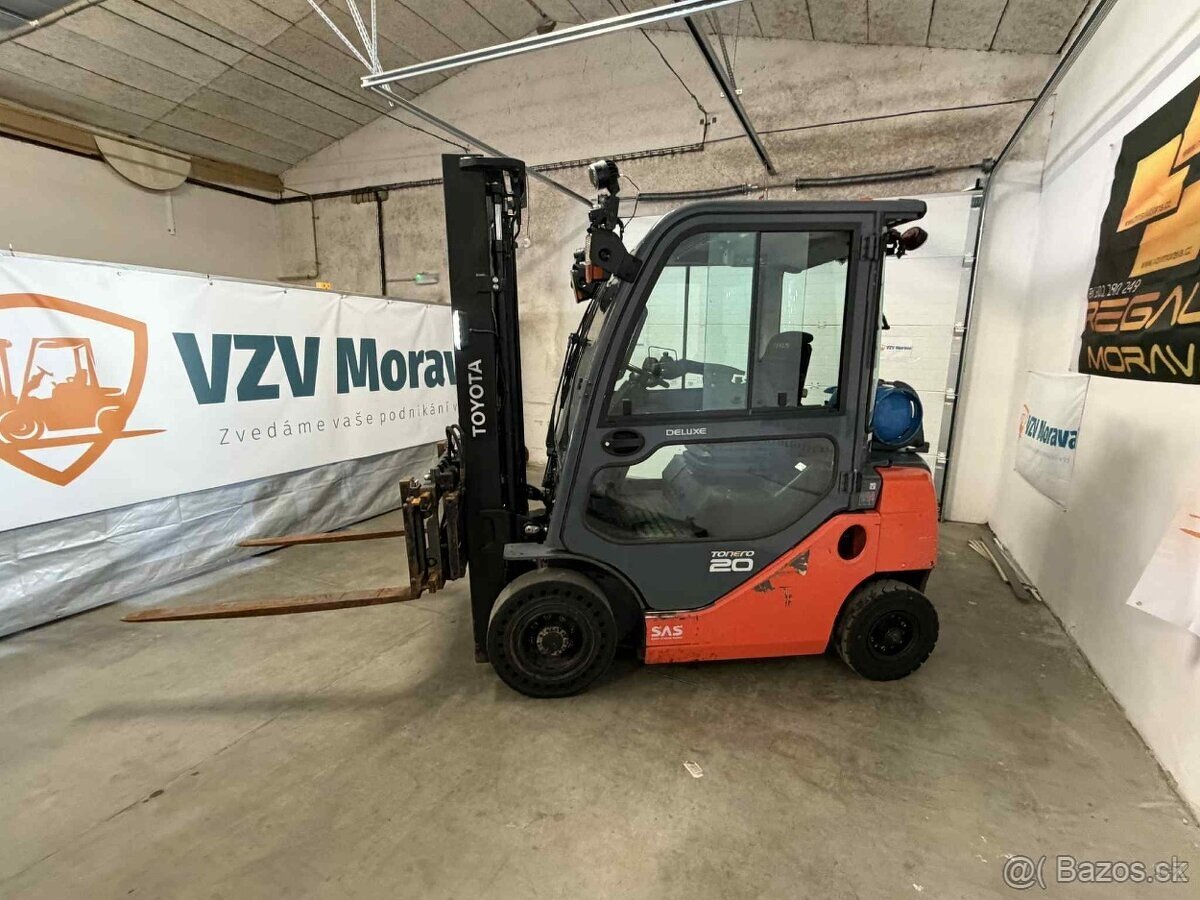 Vysokozdvižný vozík Toyota, 02-8FGF20 s pozicioner LPG