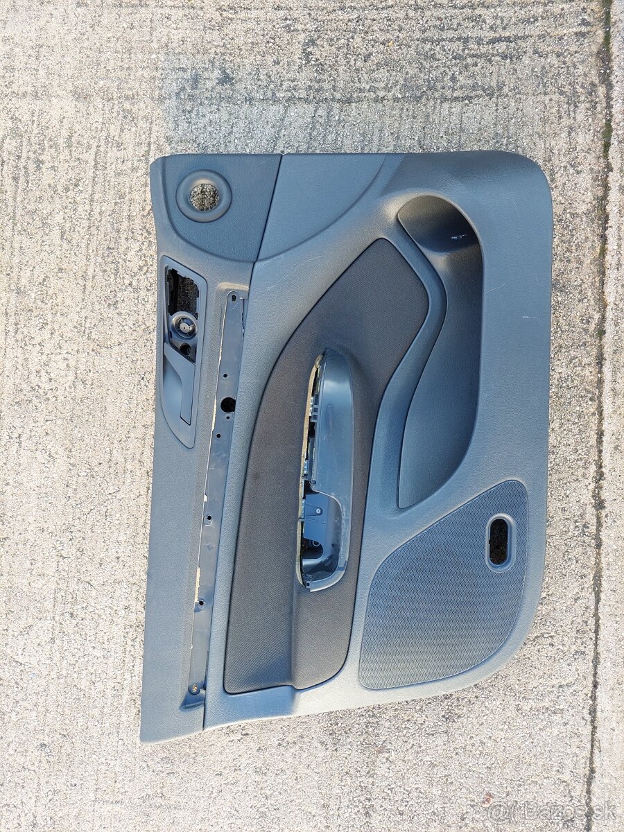 Lavy predny dverový tapacir octavia II