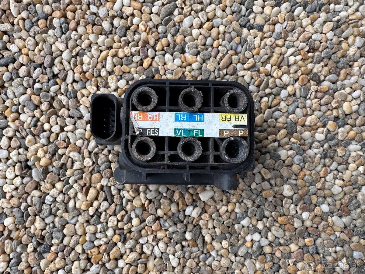 Rozdelovac vzduchu Airmatic