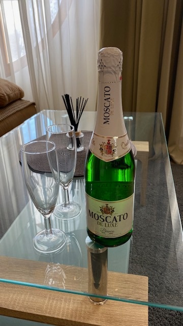 Prenájom 2izbového apartmánu Bratislava