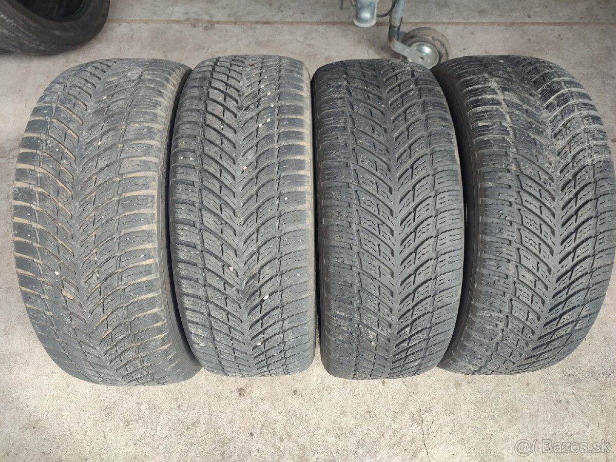 NOKIAN SEASONPROOF
235/50/ R19